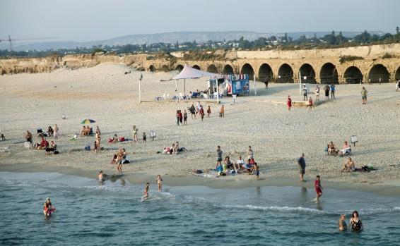 Regina'S Place Or Akiva Εξωτερικό φωτογραφία